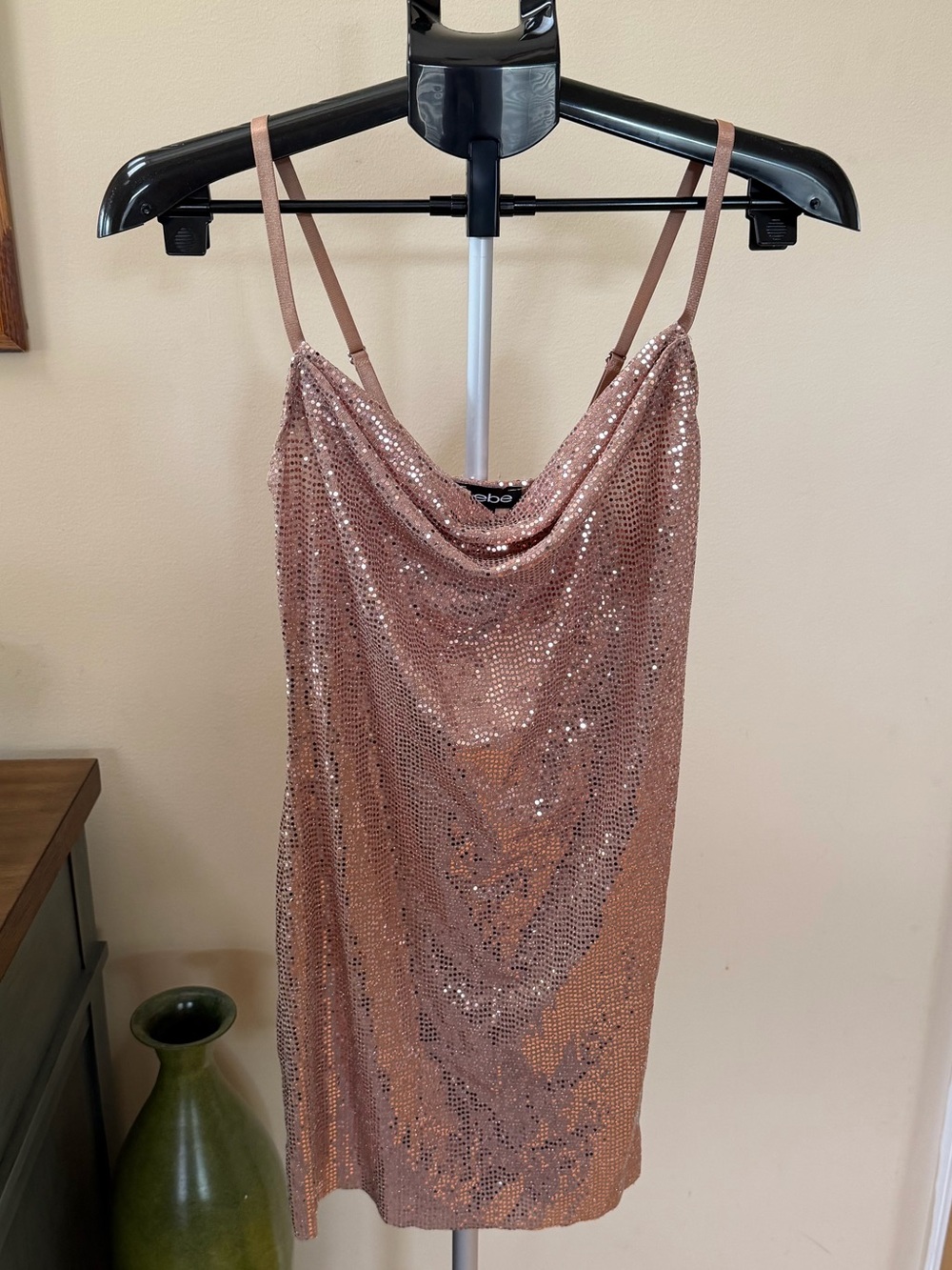 Bebe USA Rose Gold Sequin Cowl Neck Mini Dress Medium Y2K Party Club Slip